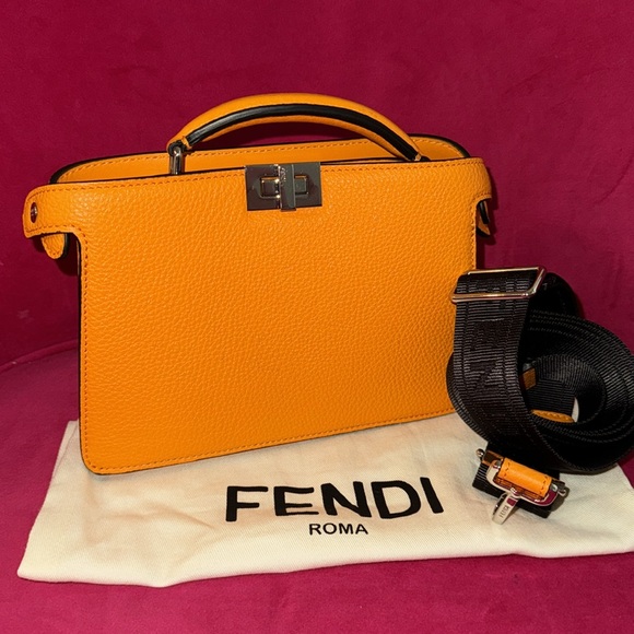 Fendi Cuoio Romano Vitello Cover Bi-Color Peekaboo I See U X Cross Satchel - Picture 16 of 16